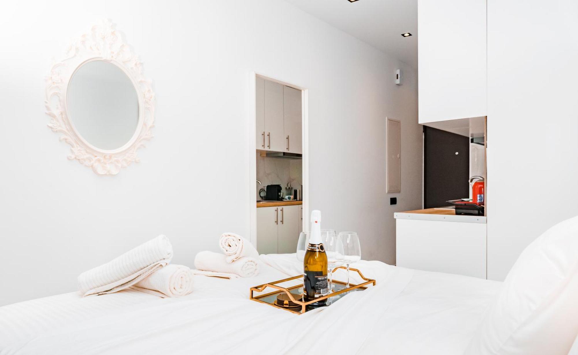 Kallithea Diamond Suite Exteriör bild